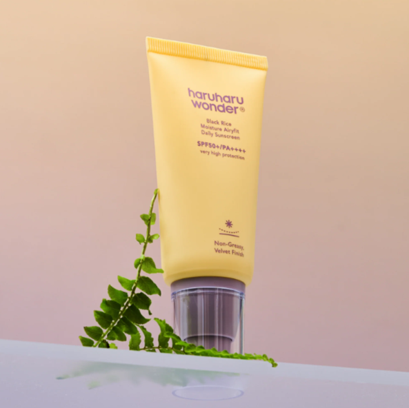 Haruharu Wonder Black Rice Moisture Airyfit Daily Sunscreen