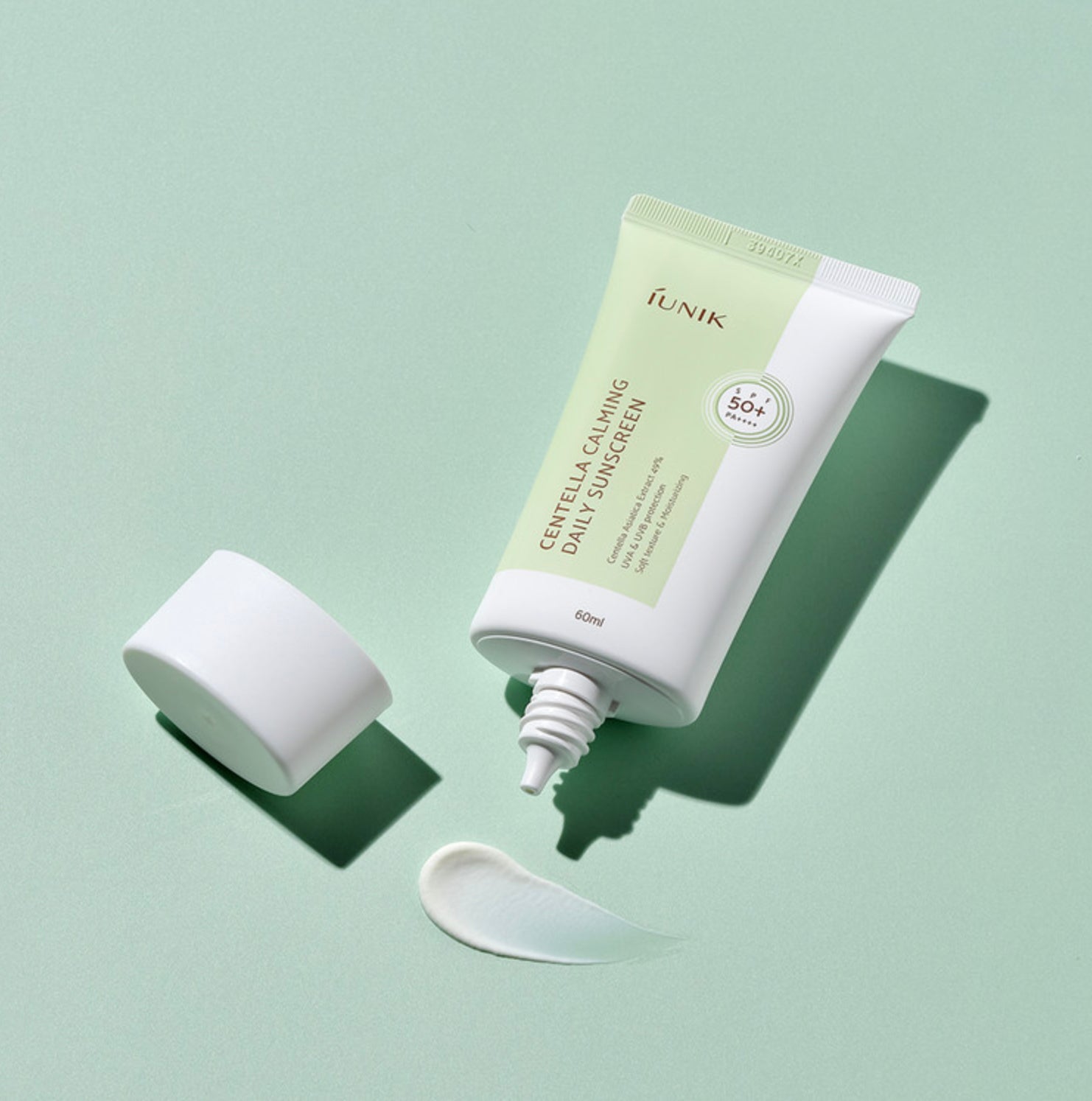 IUNIK Centella Calming Daily Sunscreen SPF 50+ / PA++++